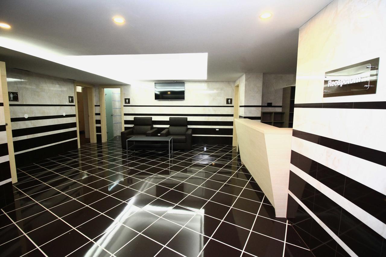 Hotel International Prishtina & Spa Priştine Dış mekan fotoğraf