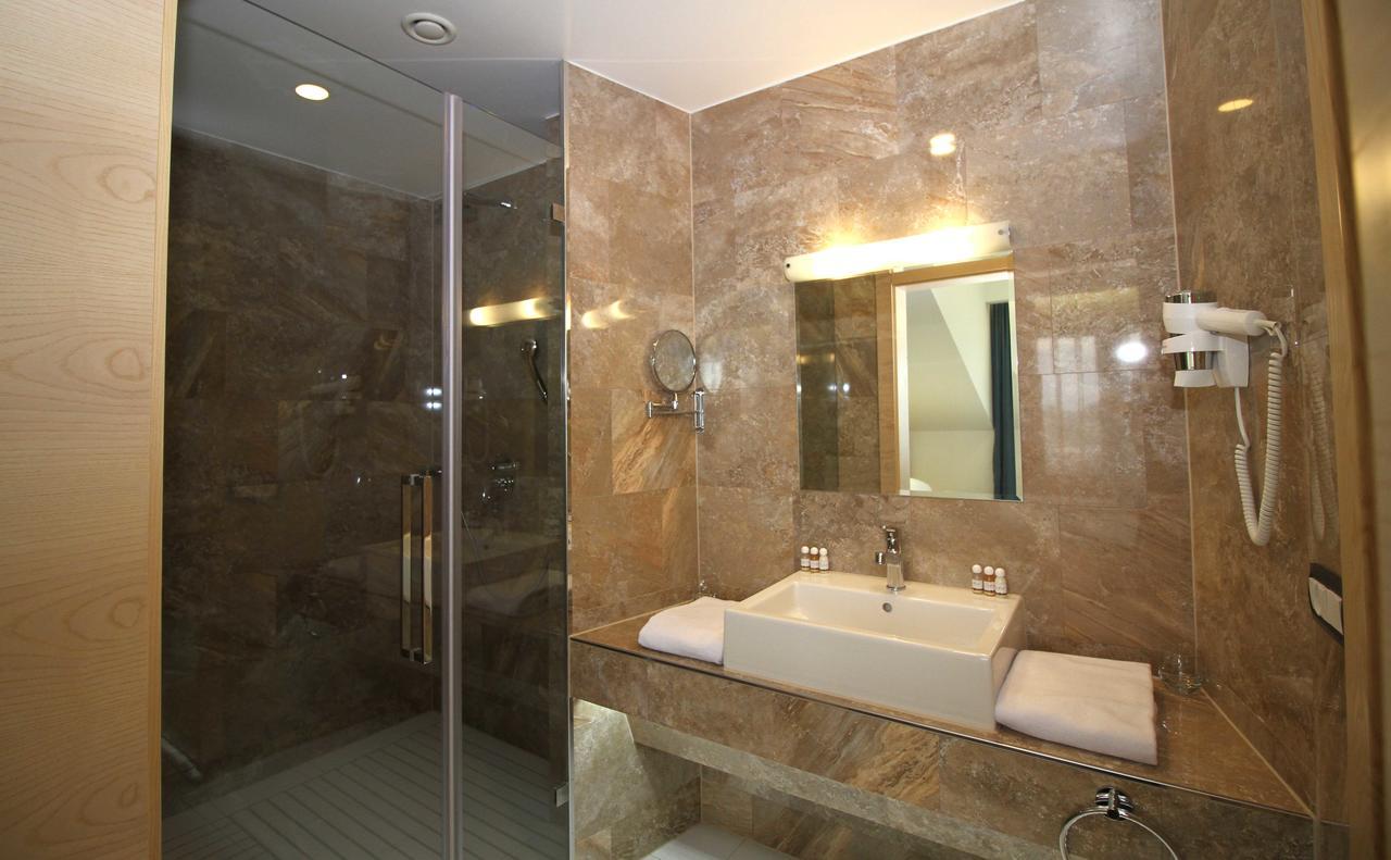 Hotel International Prishtina & Spa Priştine Dış mekan fotoğraf