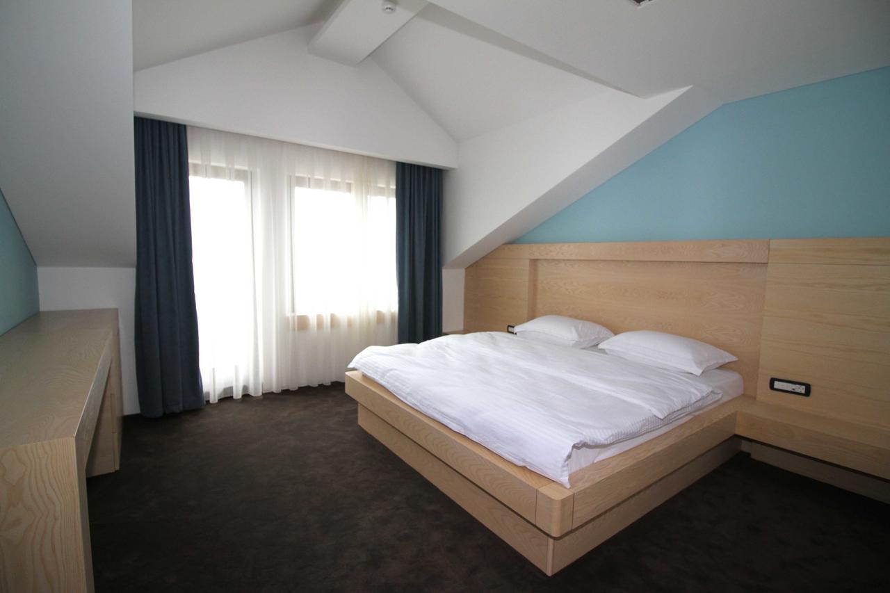 Hotel International Prishtina & Spa Priştine Dış mekan fotoğraf