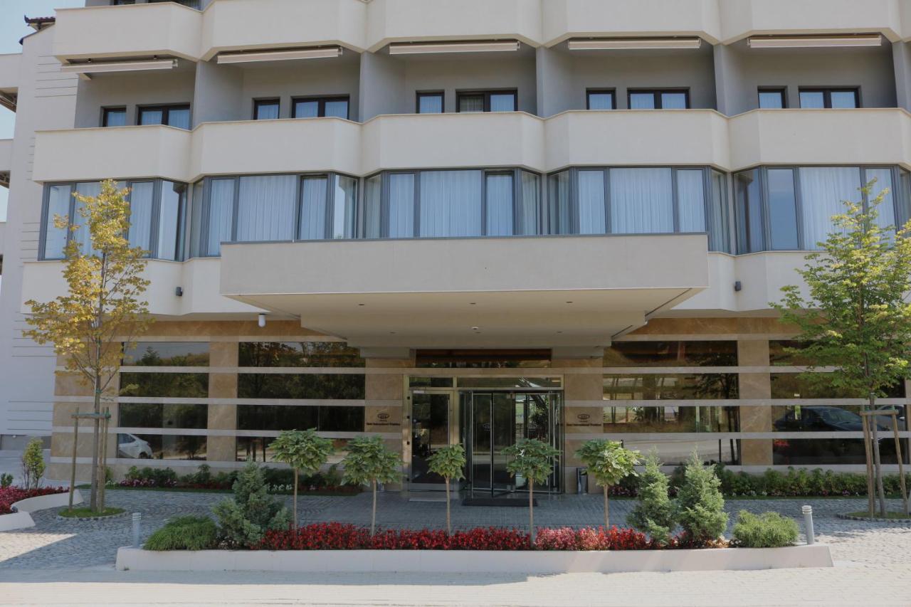 Hotel International Prishtina & Spa Priştine Dış mekan fotoğraf