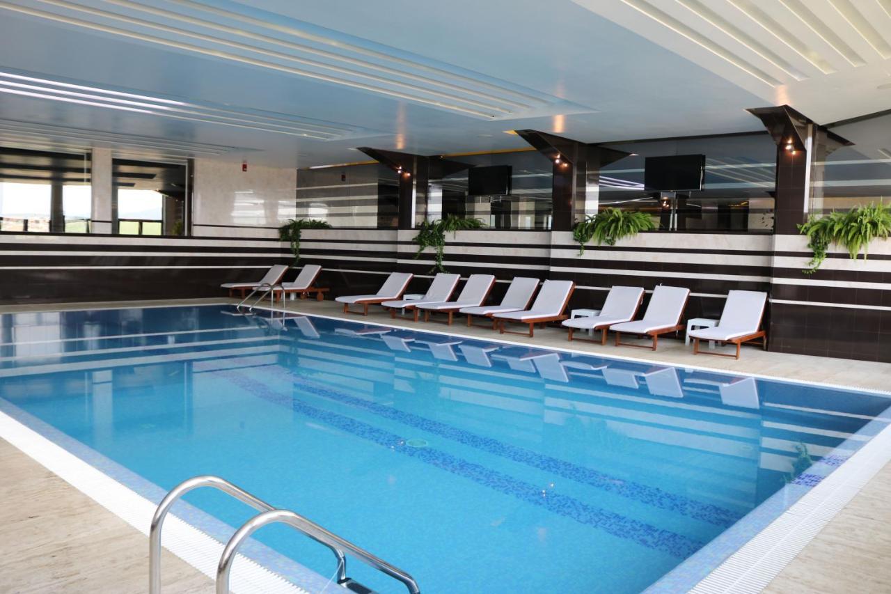 Hotel International Prishtina & Spa Priştine Dış mekan fotoğraf